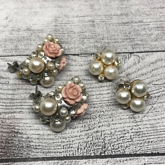 Vintage/retro faux pearl statement glam costume earrings - Picture 1 of 8